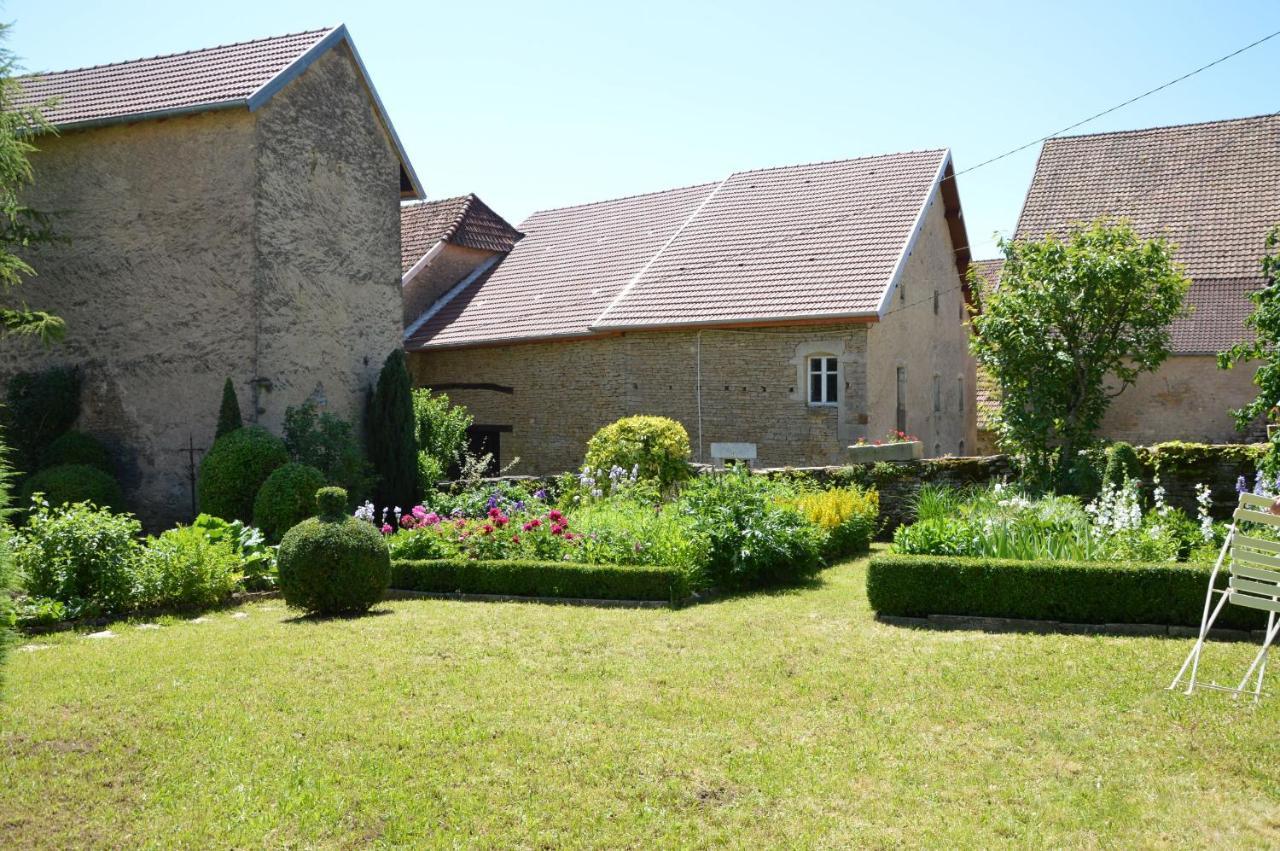 La Ferme Aux Glycines Hotel Aillevans Buitenkant foto